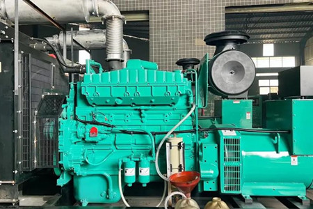 康明斯發(fā)電機(jī)組的機(jī)油怎么選擇好？